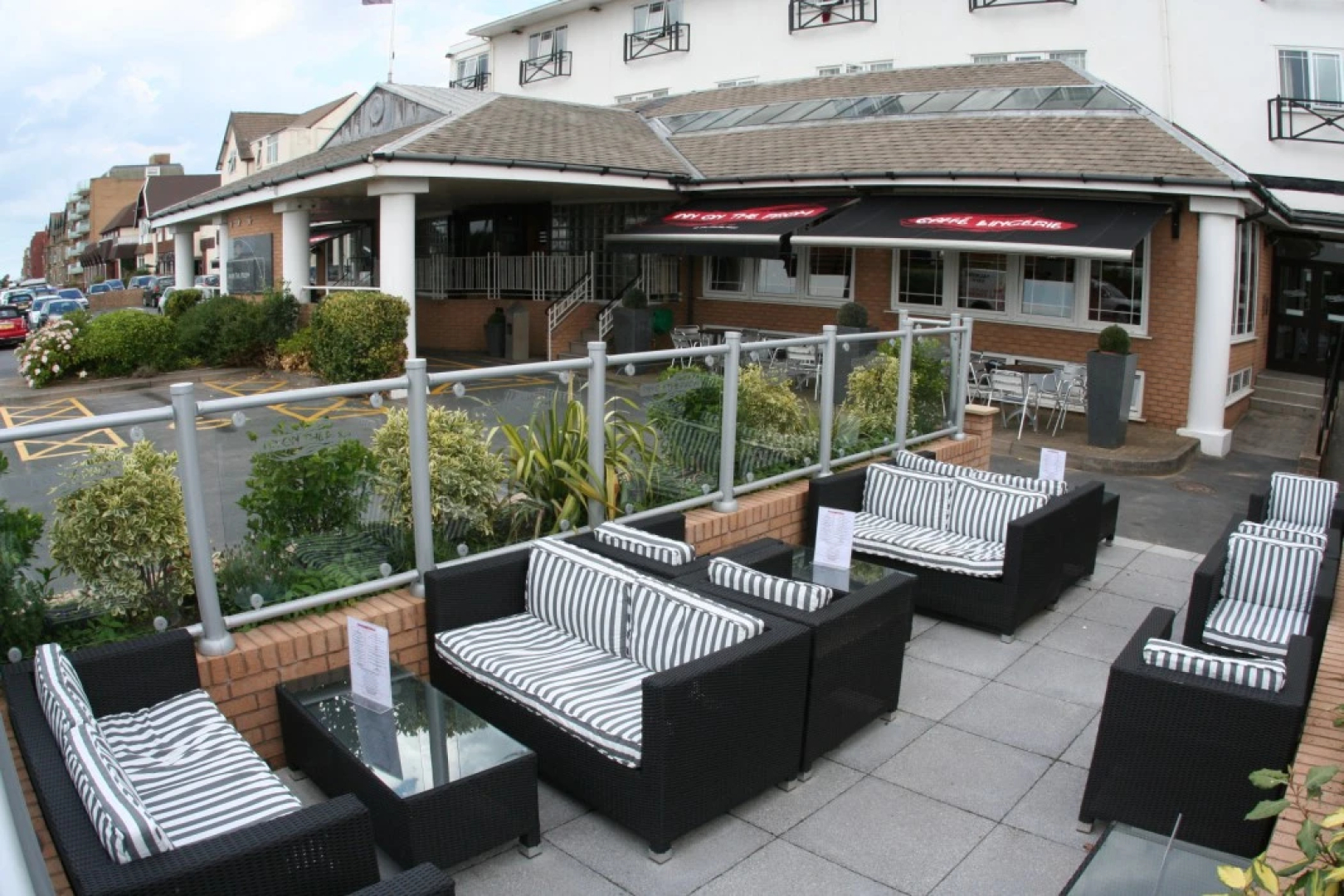 Inn On The Prom Hotel