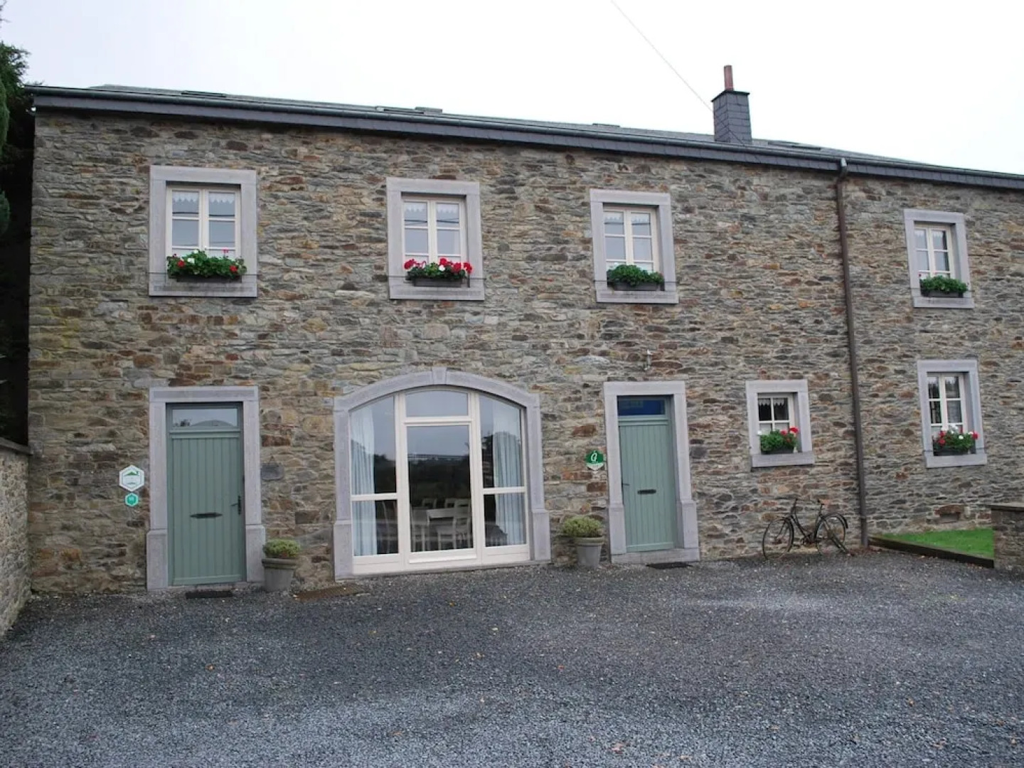 House With 4 Bedrooms in Bertrix, With Enclosed Garden and Wifi