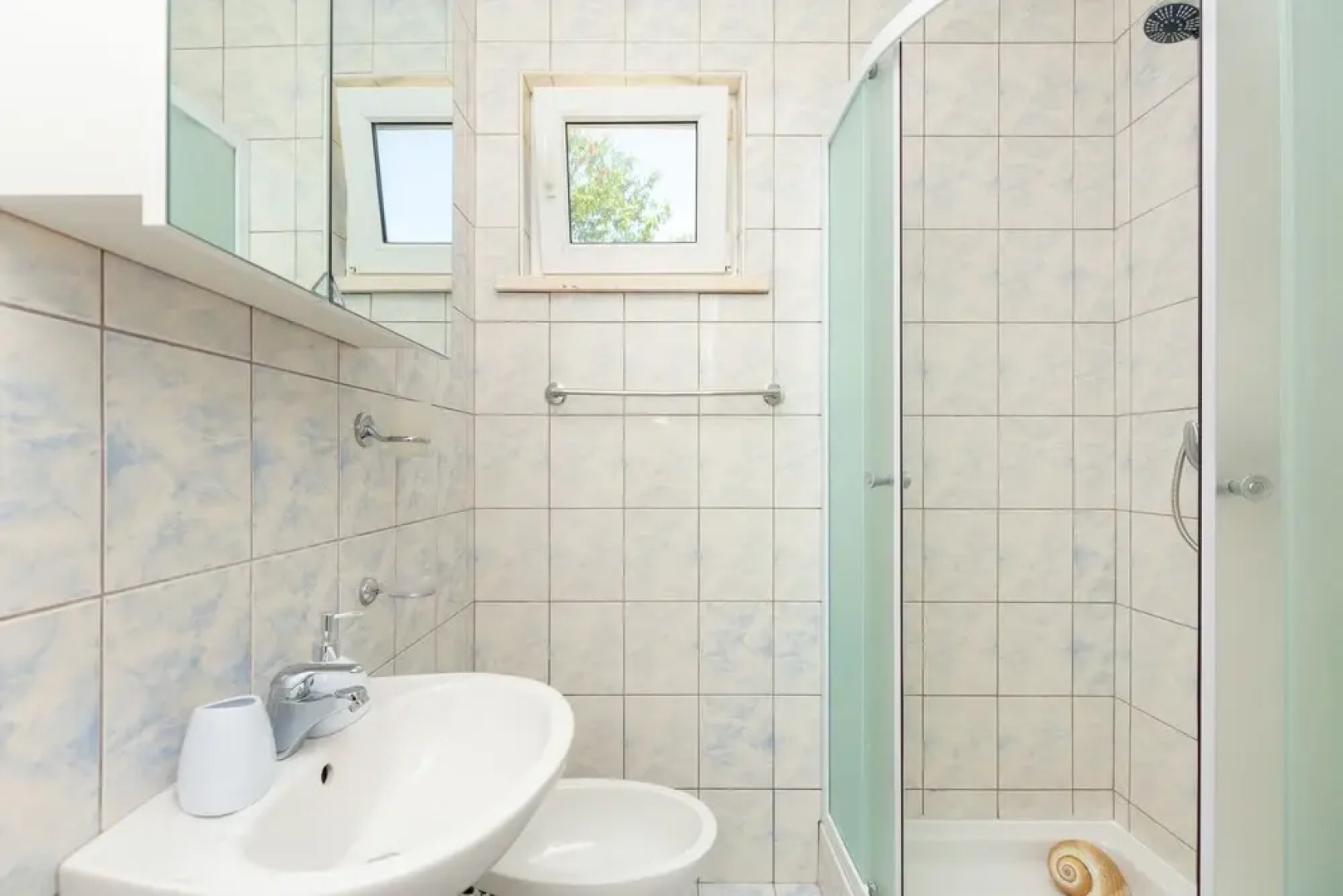 Summer Chill Apartment 3