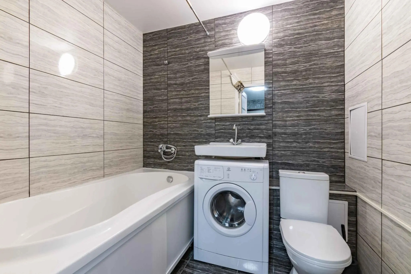 Апартаменты DreamHouse на Спутников