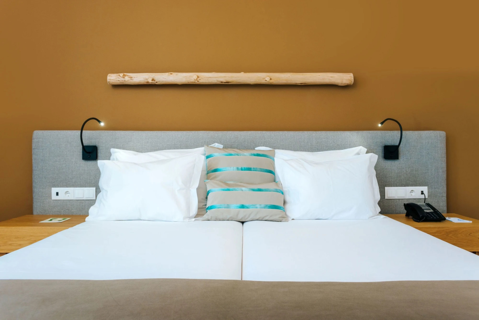 Vila Baleira Village