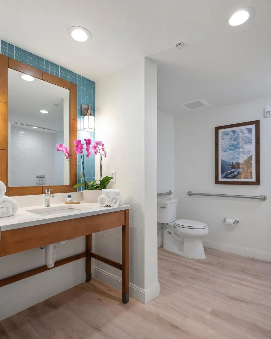 Compass Hotel Anna Maria Sound