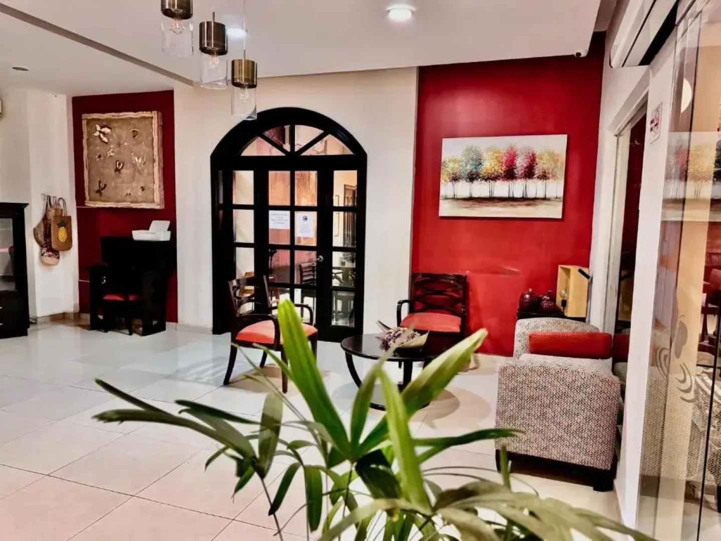 Hotel Meson De La Rivera