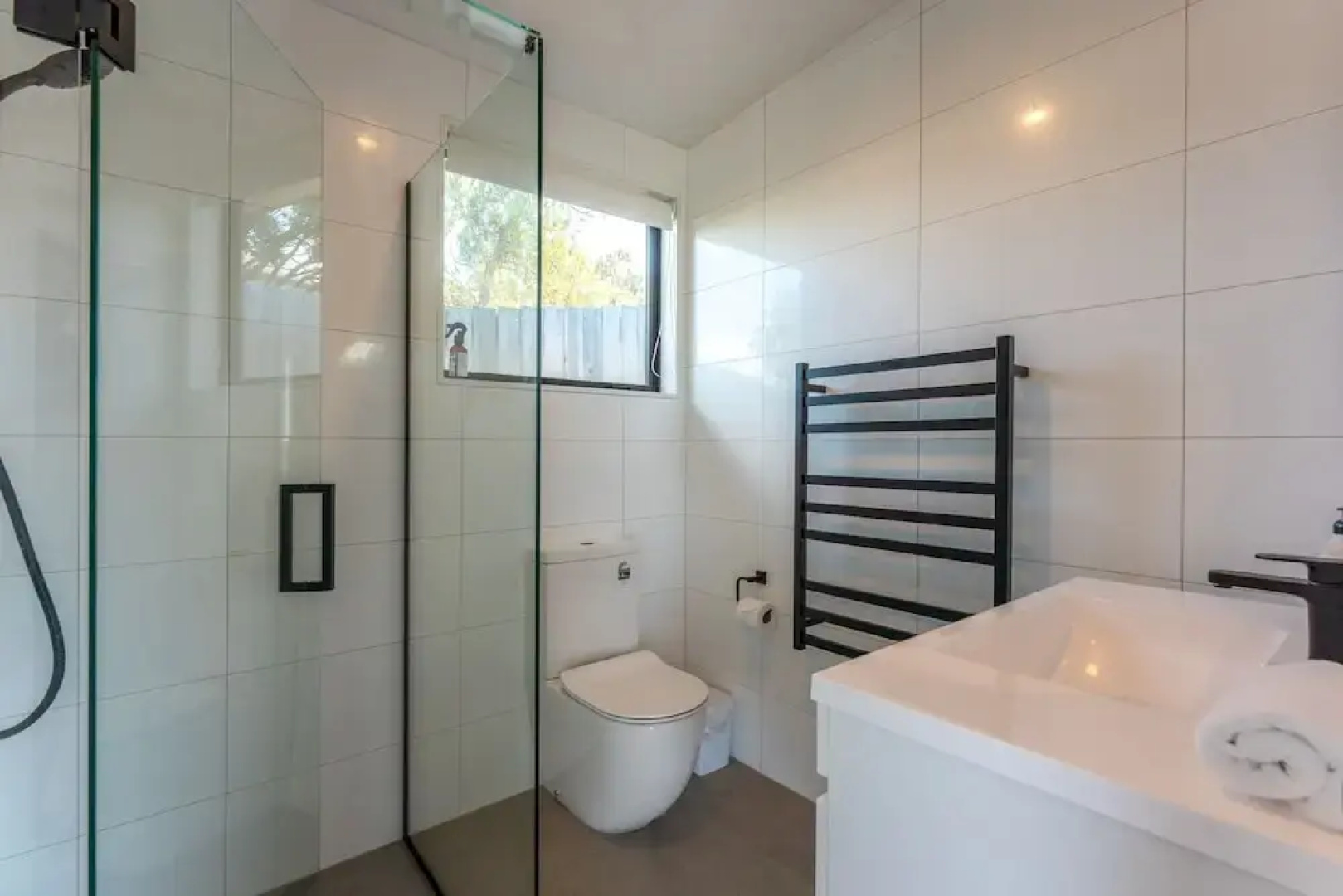 Marama Cottages with Ocean Views