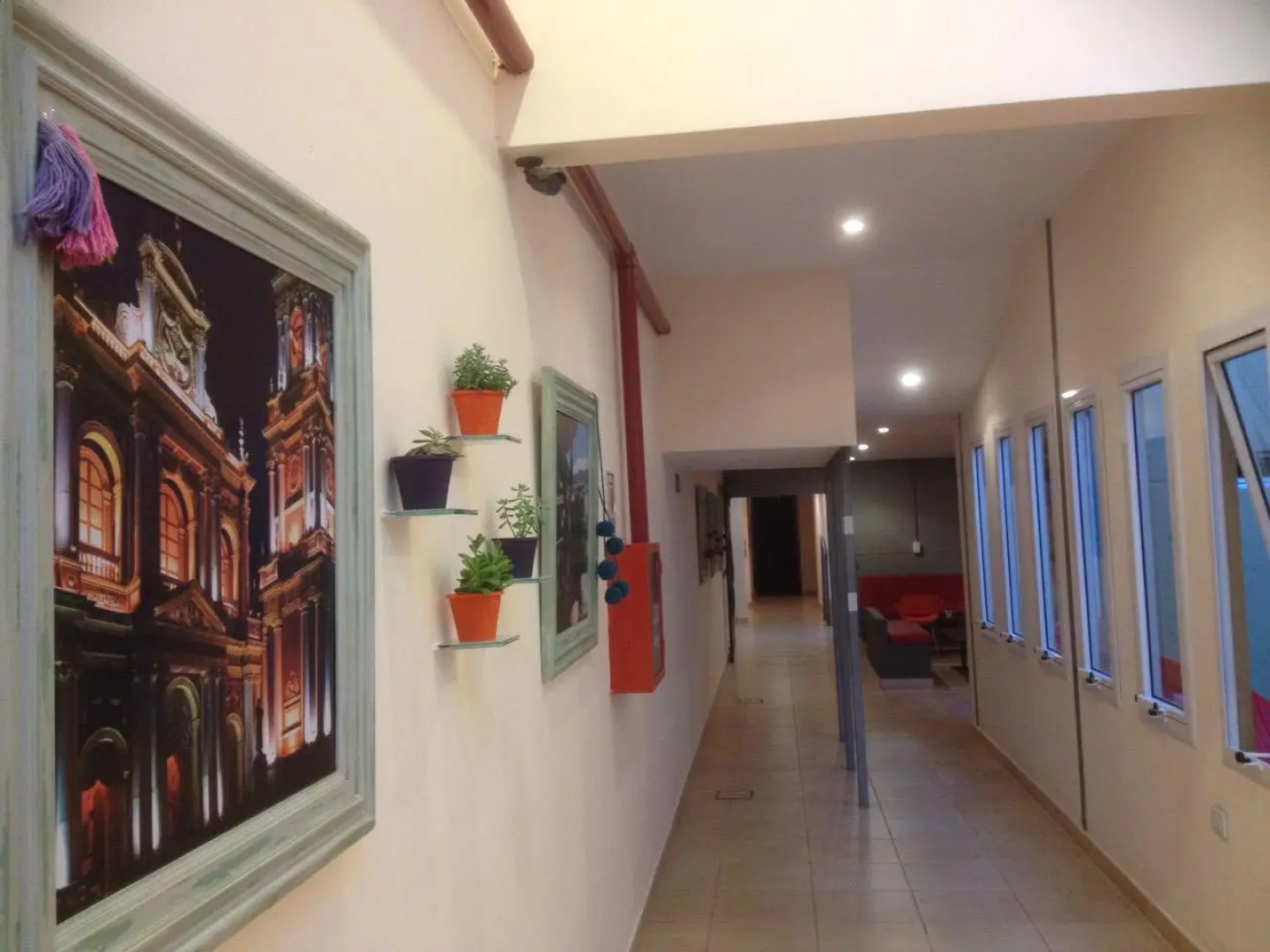 Econhotel