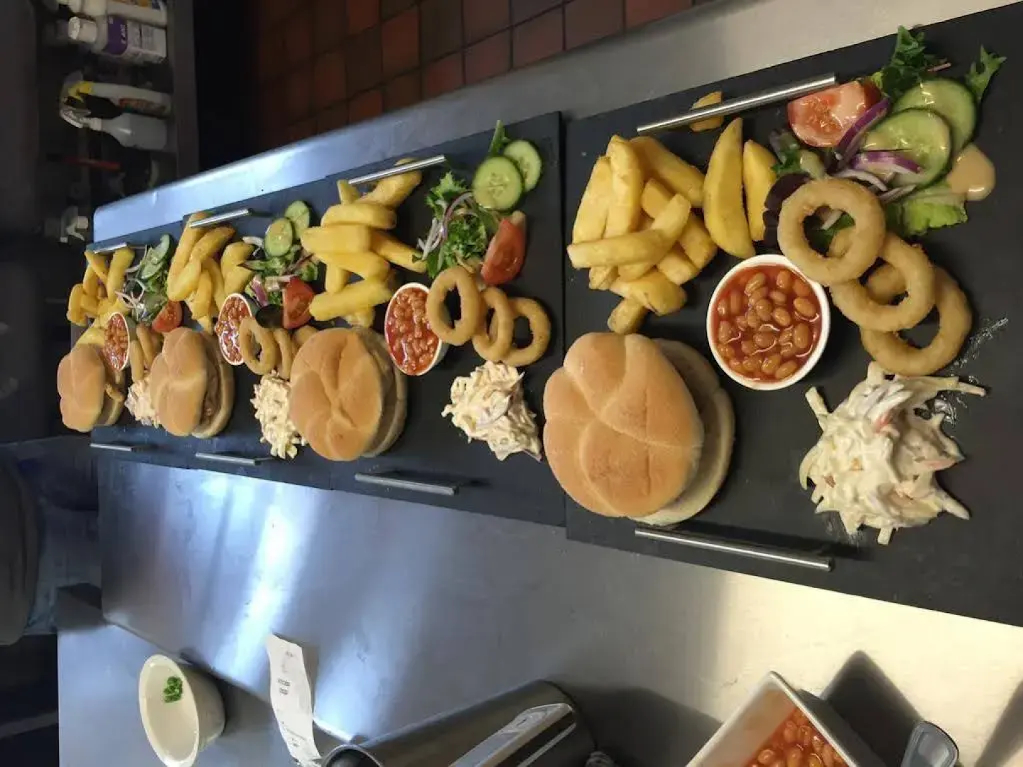 The Crown Inn - By Blunt Bars