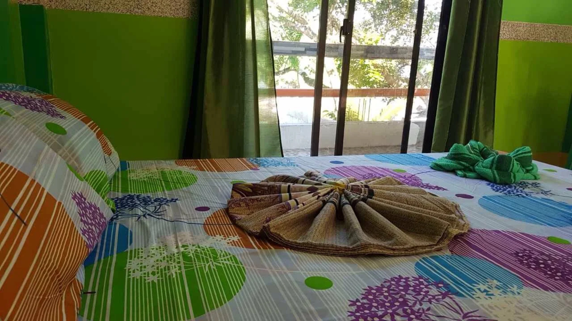 Nature Green Forest Resort