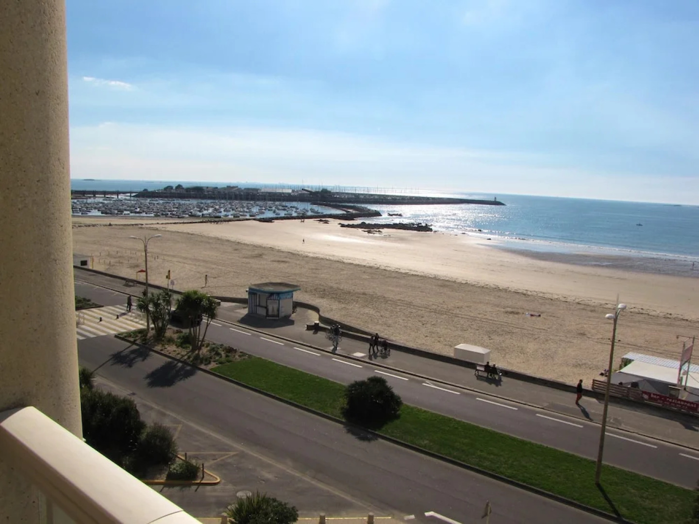 Studio in Pornichet, With Wonderful sea View, Furnished Balcony and Wi