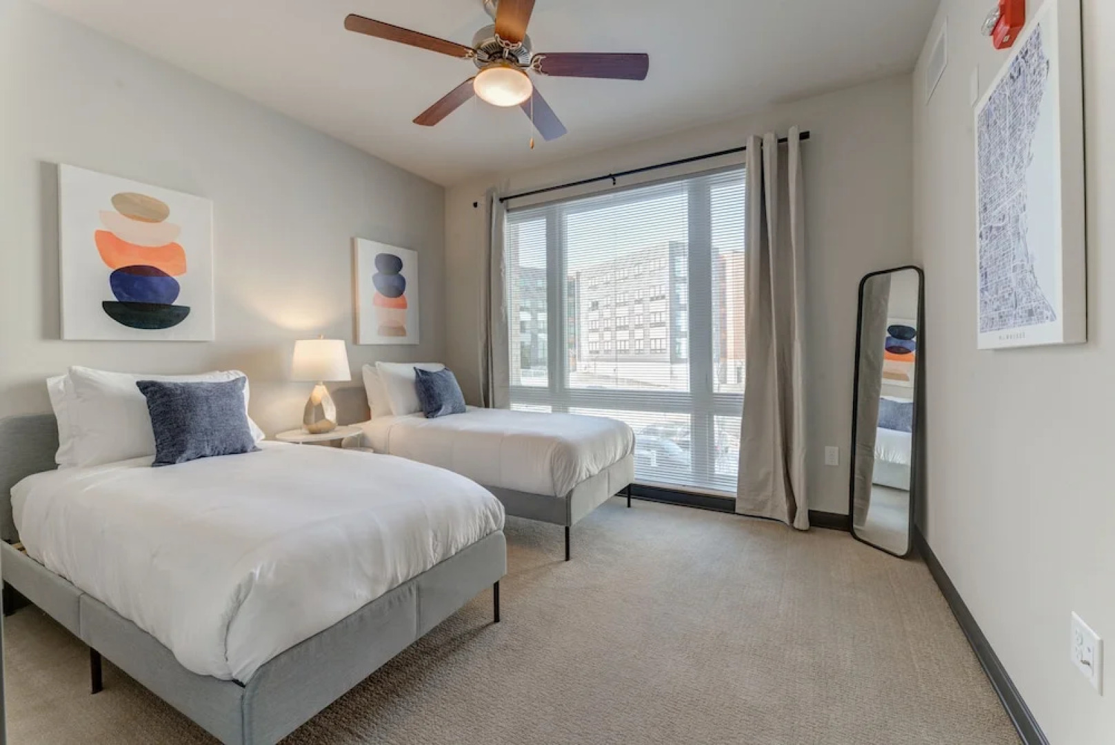 Kasa Milwaukee Westown