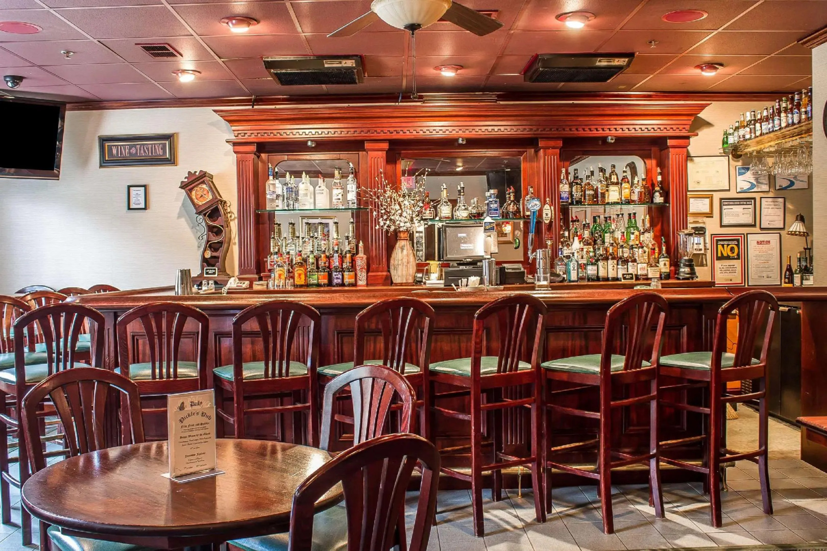 Comfort Inn & Suites Wilkes Barre - Arena