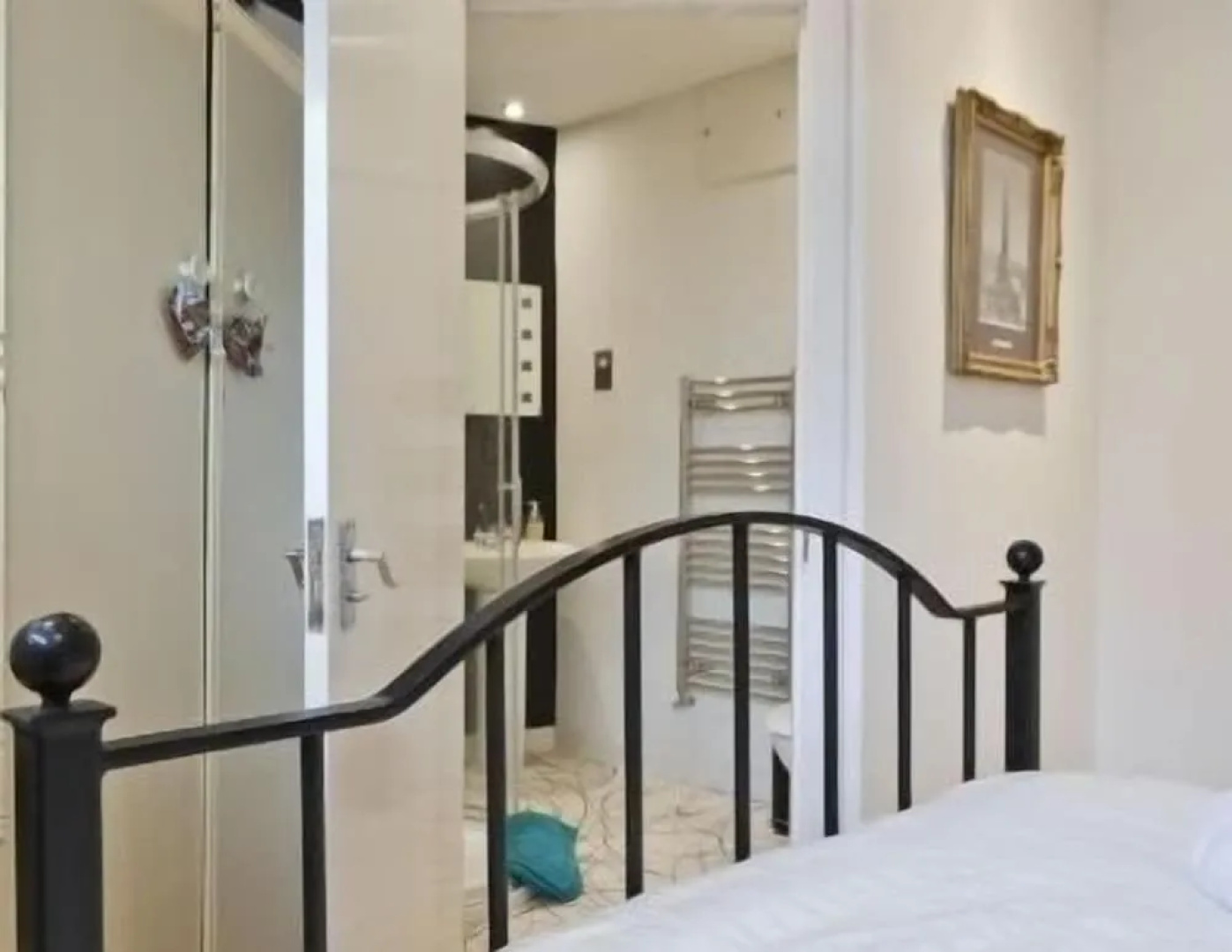 Crieff Armoury Luxury Self Catering Apartment