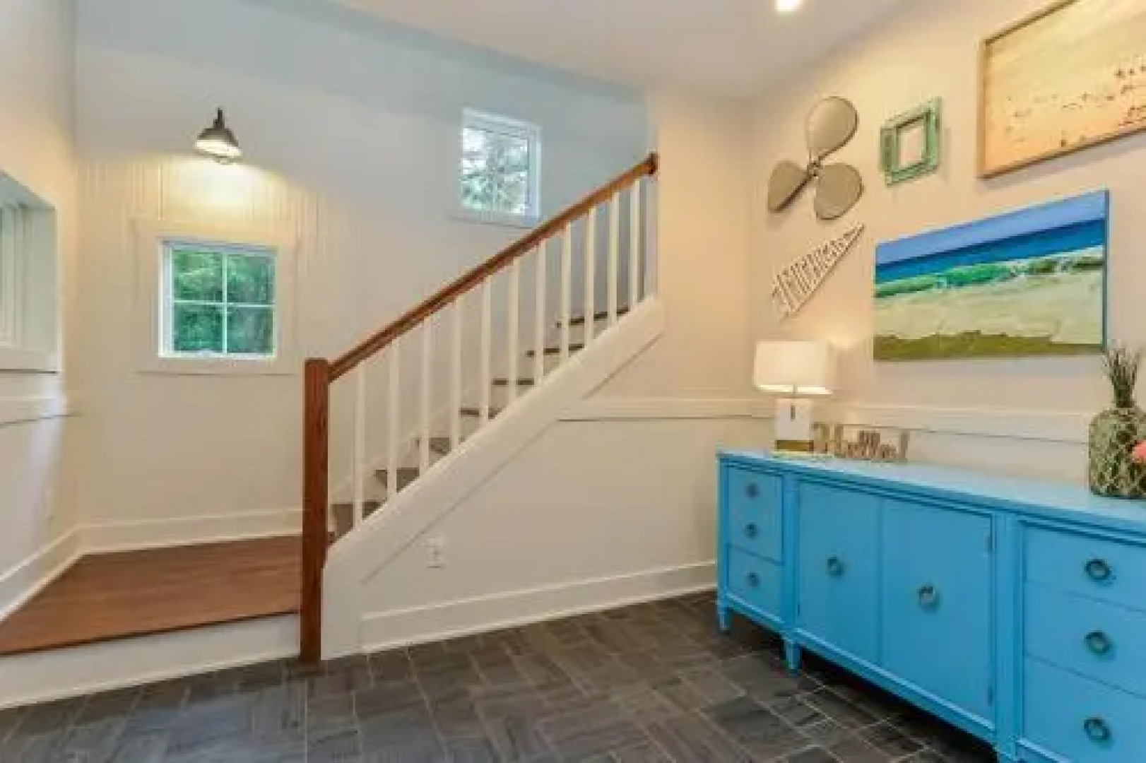 Lake Trail Treehouse