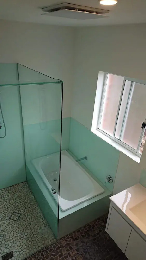 Paradise Escapes - 001