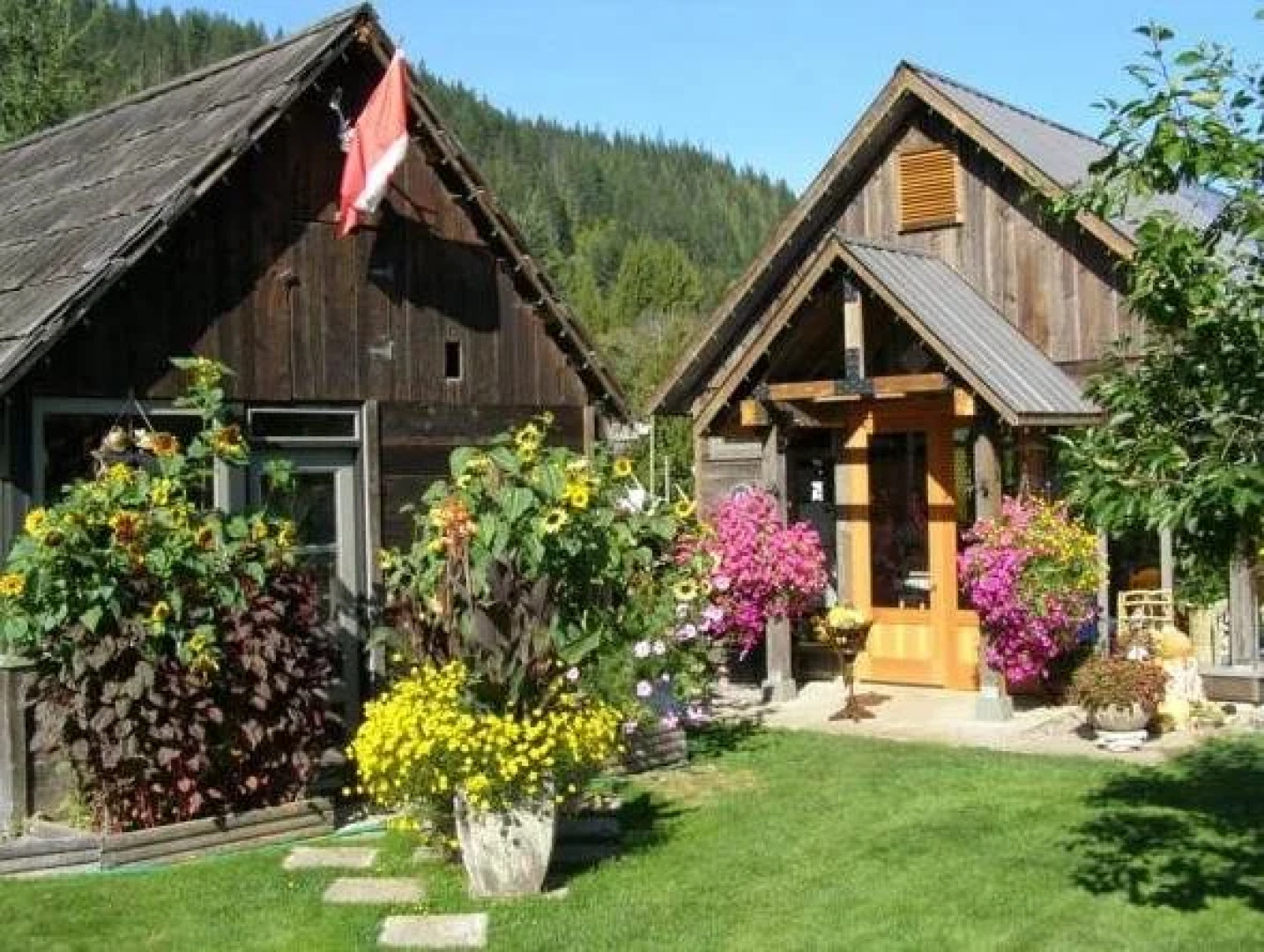 7 Acres Bed & Breakfast