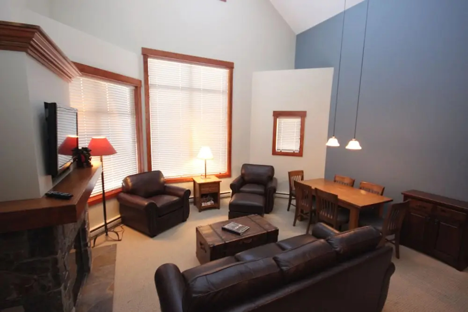 Timberline Lodges by Fernie Lodging Company