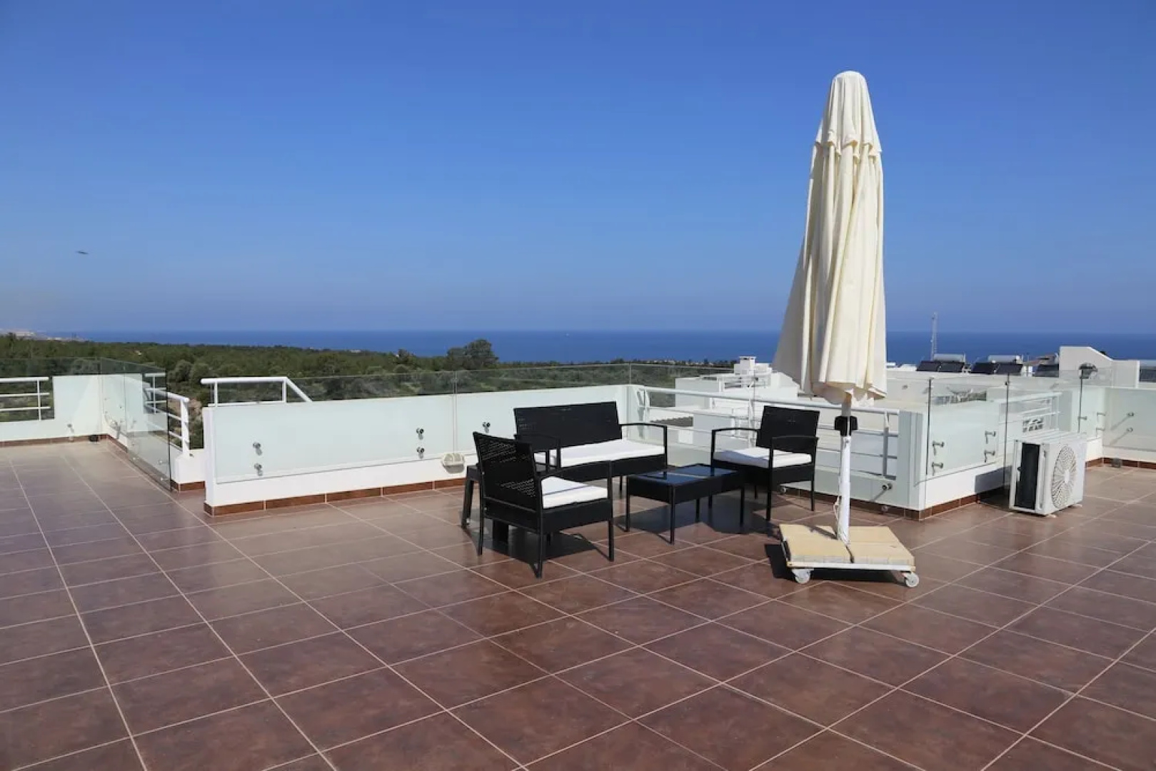 Sea View 2 Bedroom Penthouse