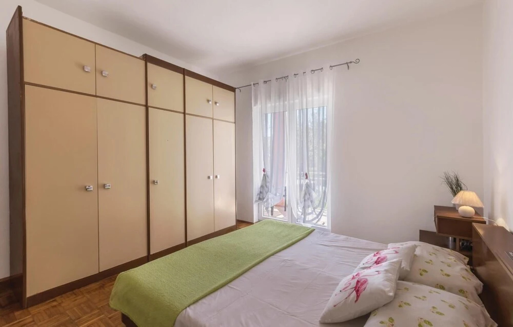 Nice Home in Liznjan With Wifi and 3 Bedrooms