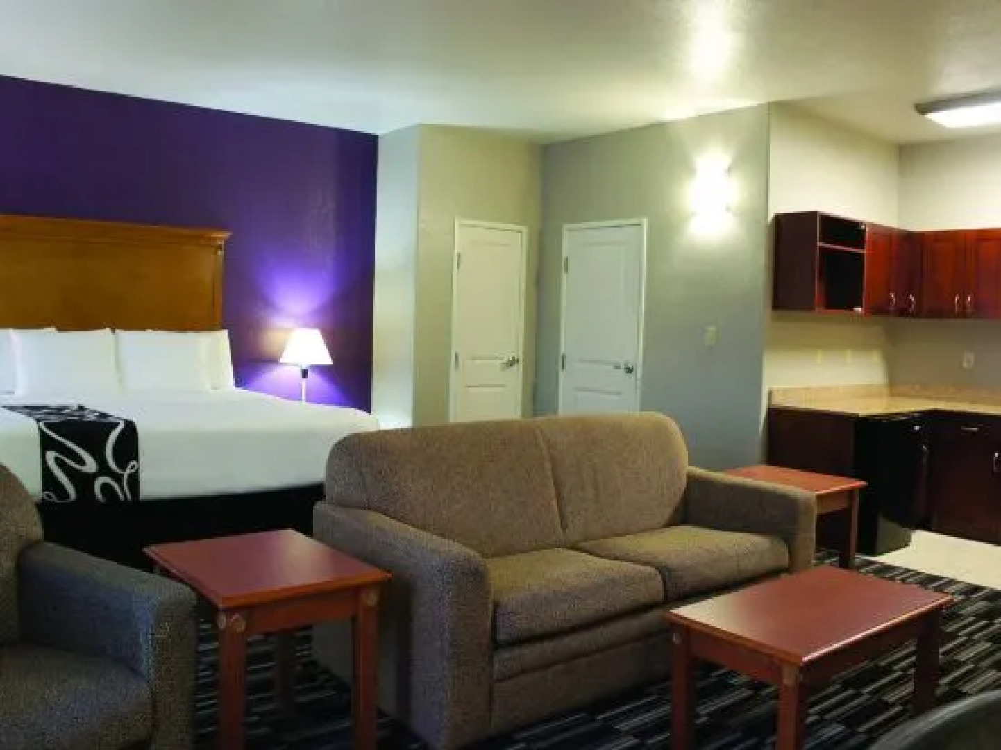 La Quinta Inn & Suites by Wyndham Ada