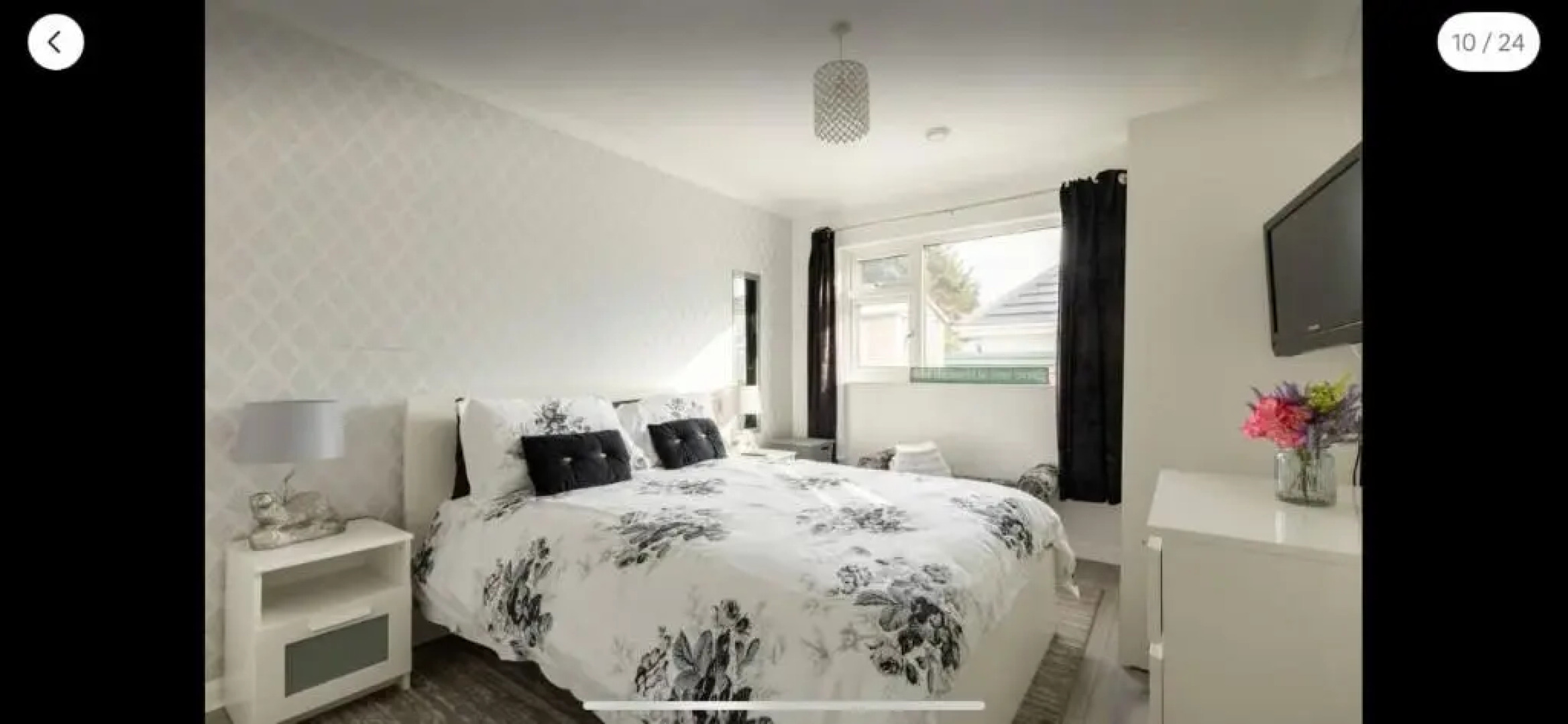 Luxury Bungalow with hot tub in Newquay Cornwall