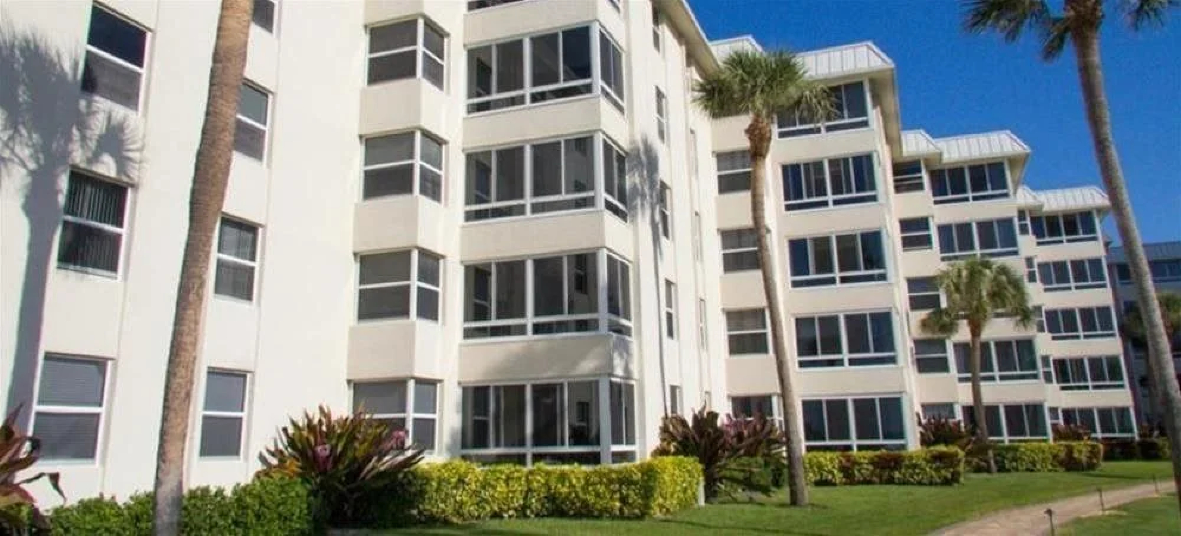 Sarasota Surf and Racquet Club