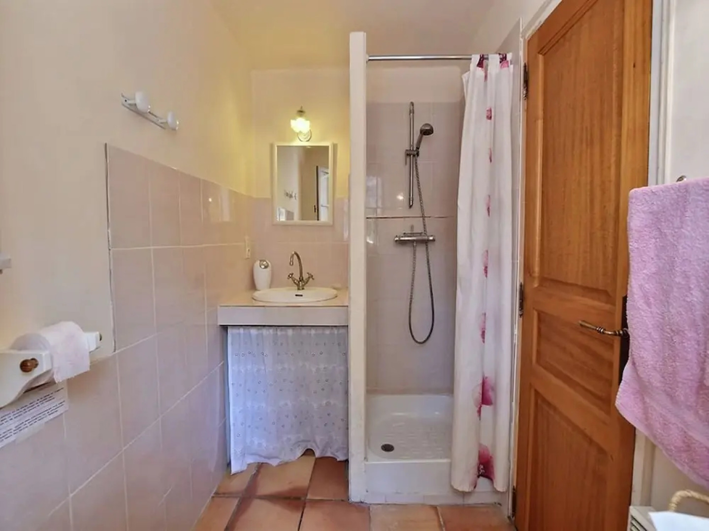 Modern Villa With Swimming Pool in Salernes France