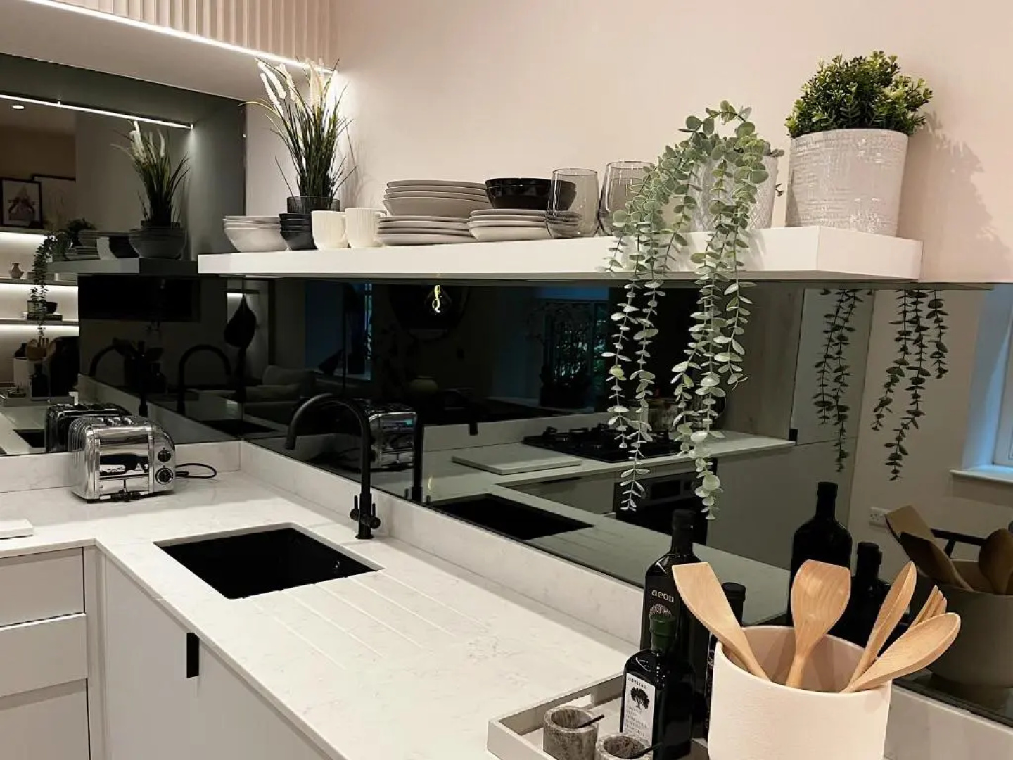 Luxury 2 Bedroom Flat in Central Todmorden