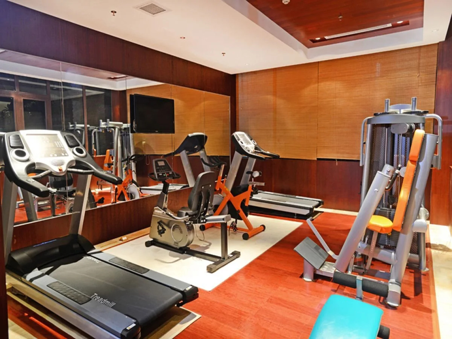 Hainan Mount Qixian Tang Hotel