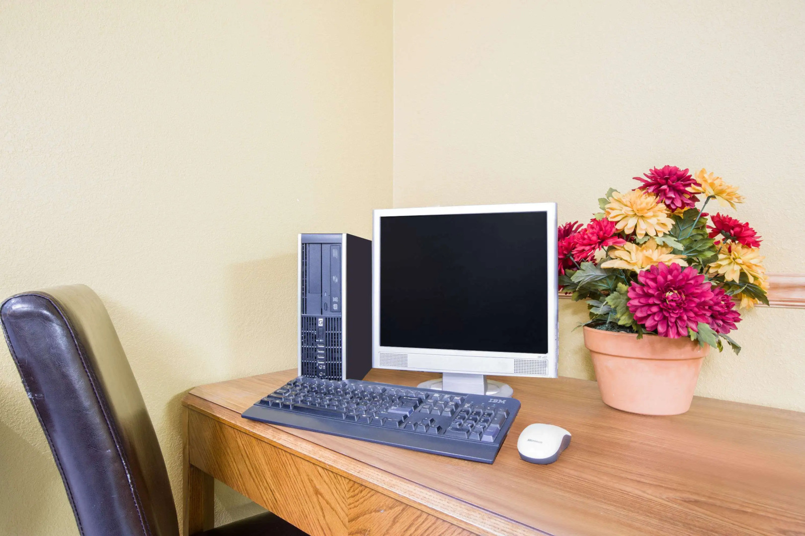 Days Inn by Wyndham Butler