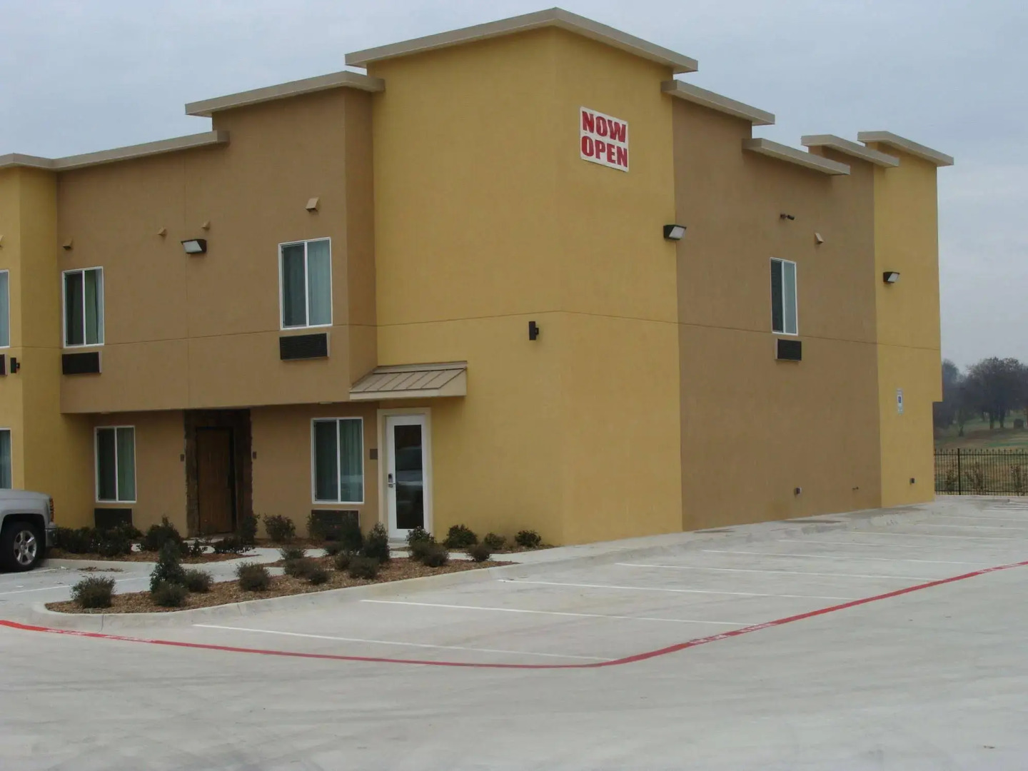 West Worth Inn and Suites