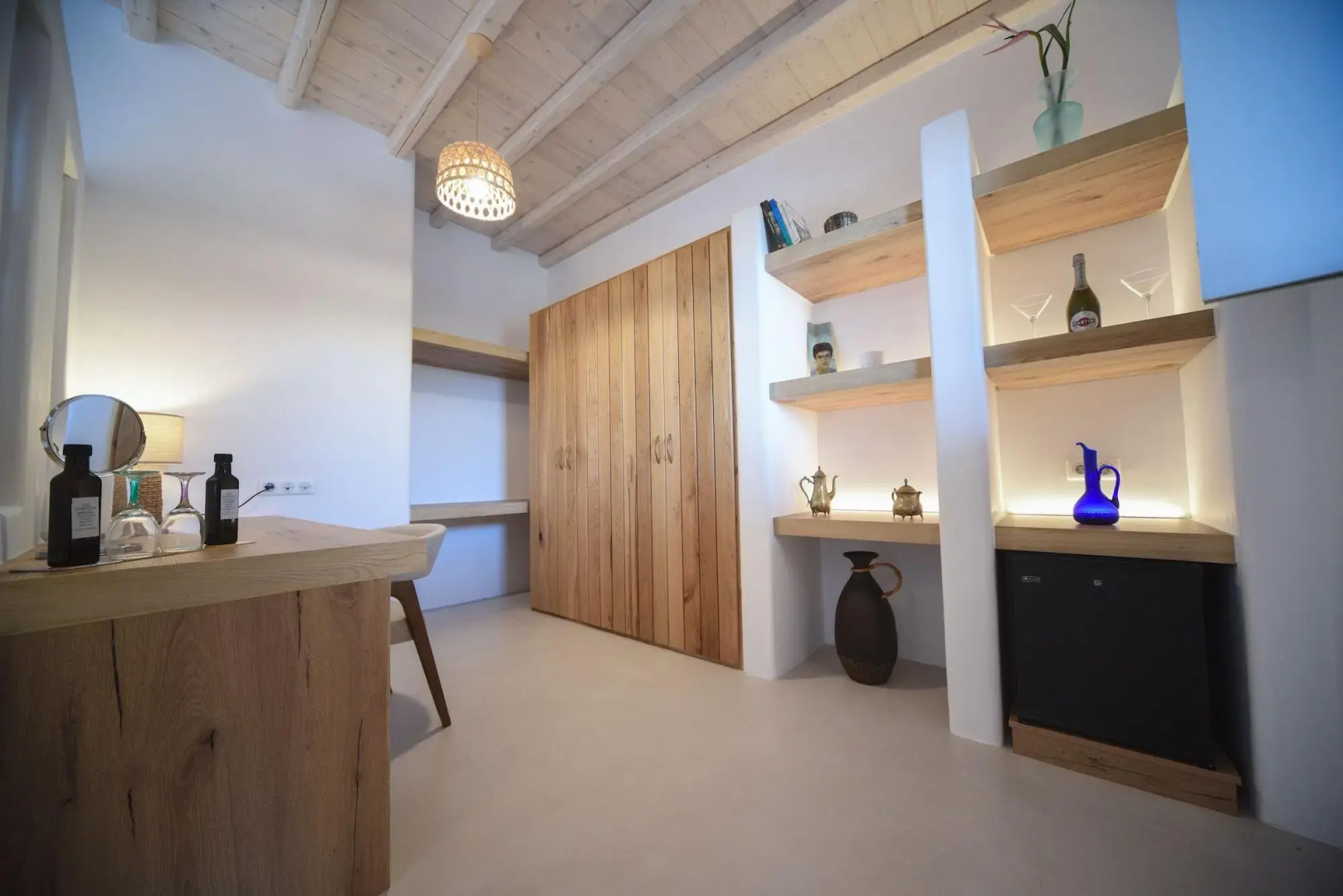 Myconian Crown Suites