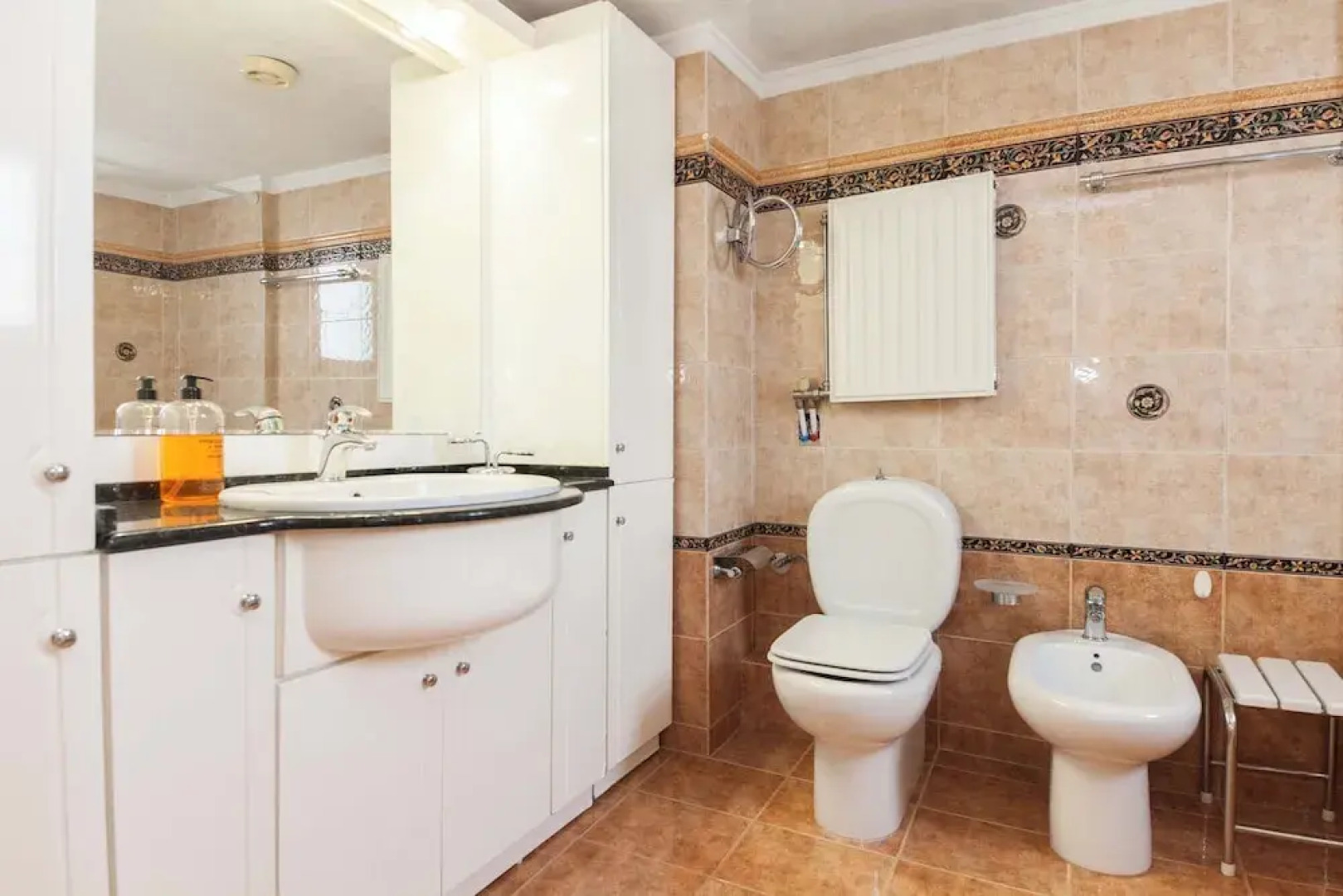 Koridalos Terrace Apt w Spectacular View