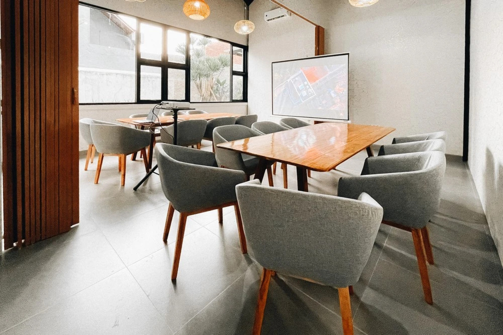 Sans WM Hotel Blitar