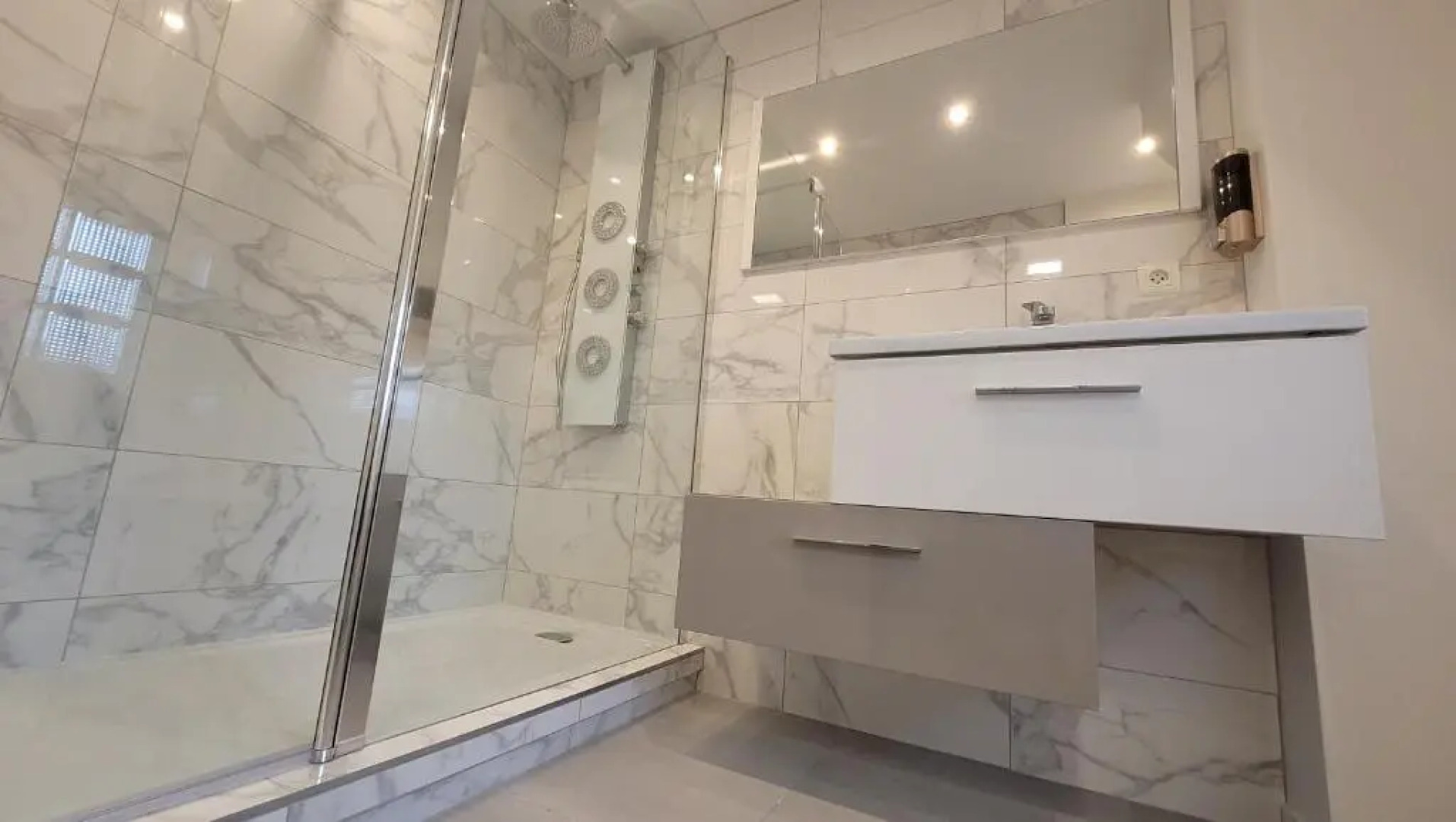 Appart'Hôtel Saint Exupery