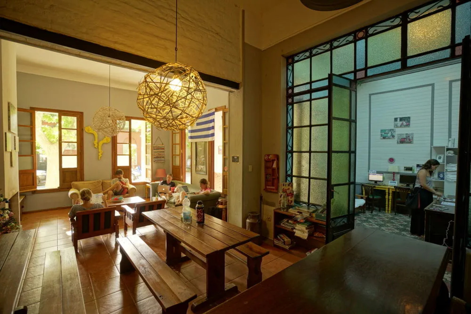 El Viajero Colonia Hostel & Suites