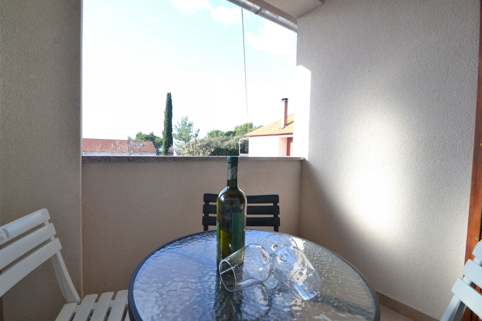 Apartment Martina - 300 m from sea: A2 Sukosan, Zadar riviera