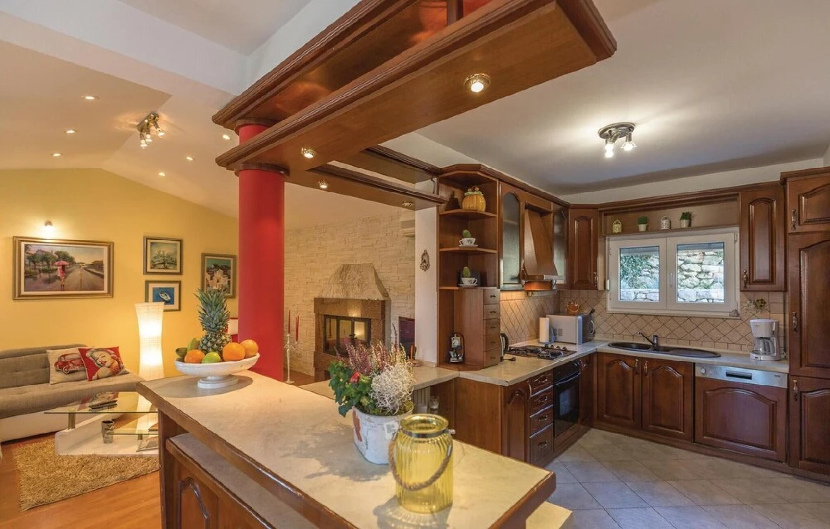 Amazing Home in Blato na Cetini With Wifi and 3 Bedrooms