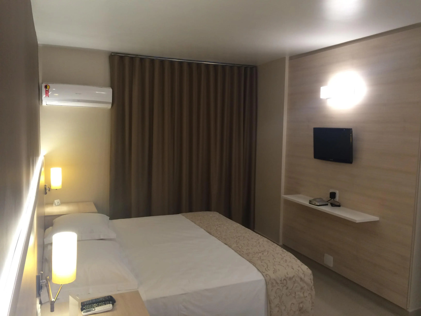 Antonio's Palace Hotel