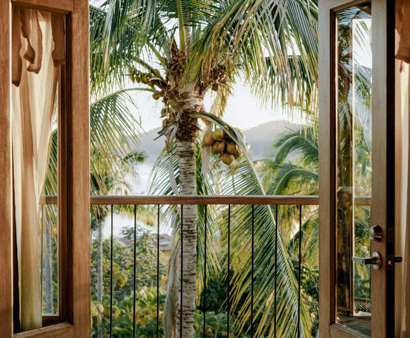 Distrito 88 - Adults only