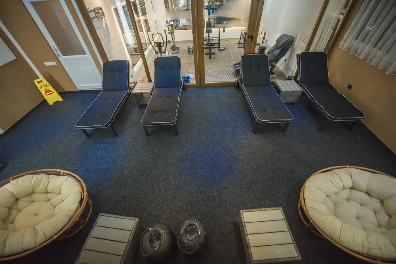 La Familia Residence