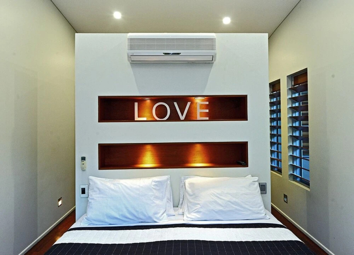 Absolute on Newell Luxury Beach House