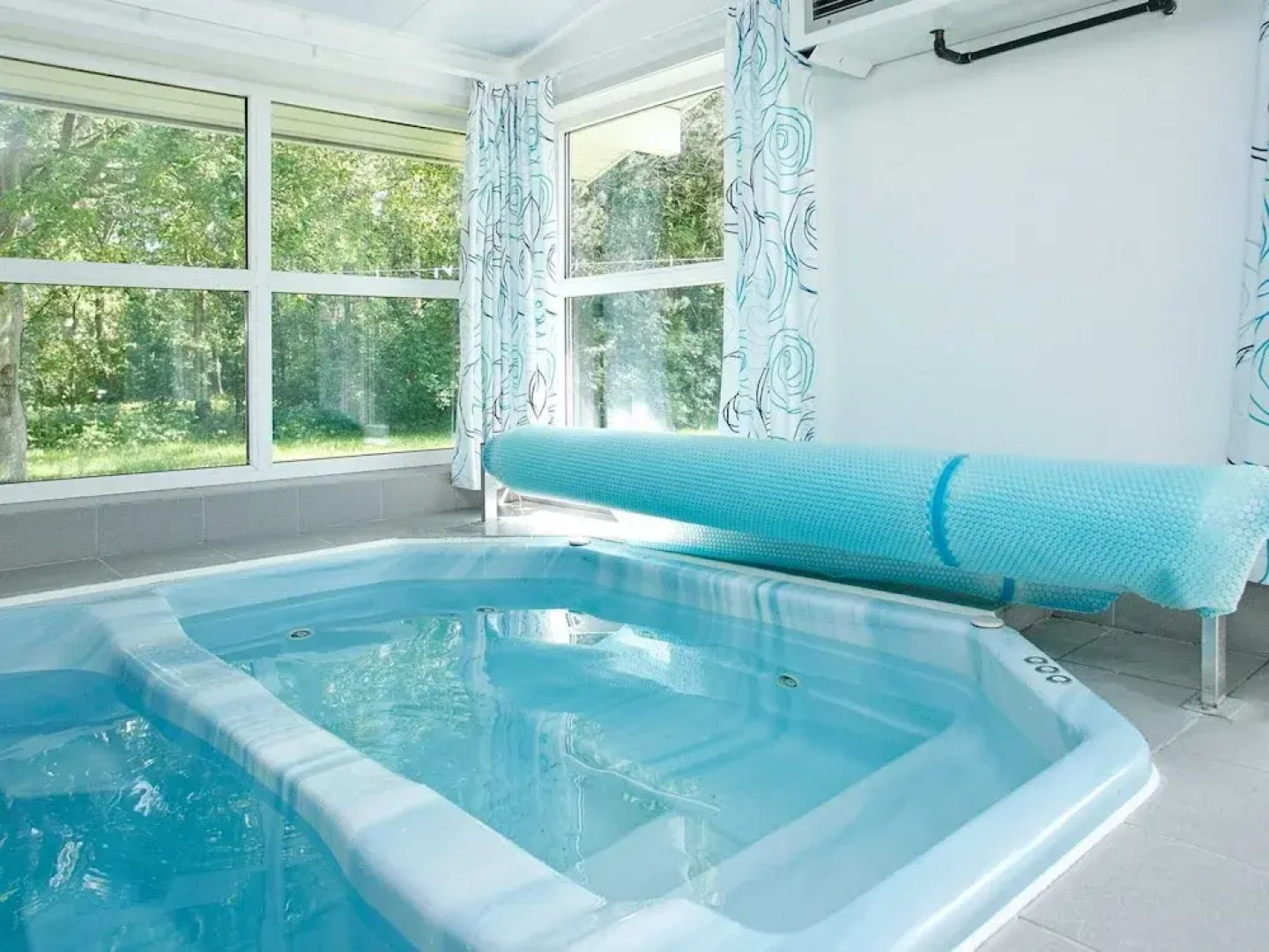 8 Person Holiday Home in Knebel-by Traum