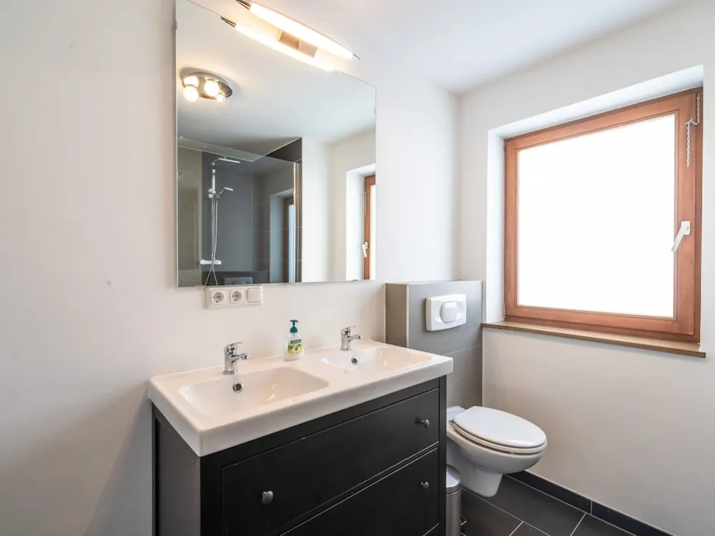 Luxury Chalet with Infrared Sauna near Ski Area in Tyrol