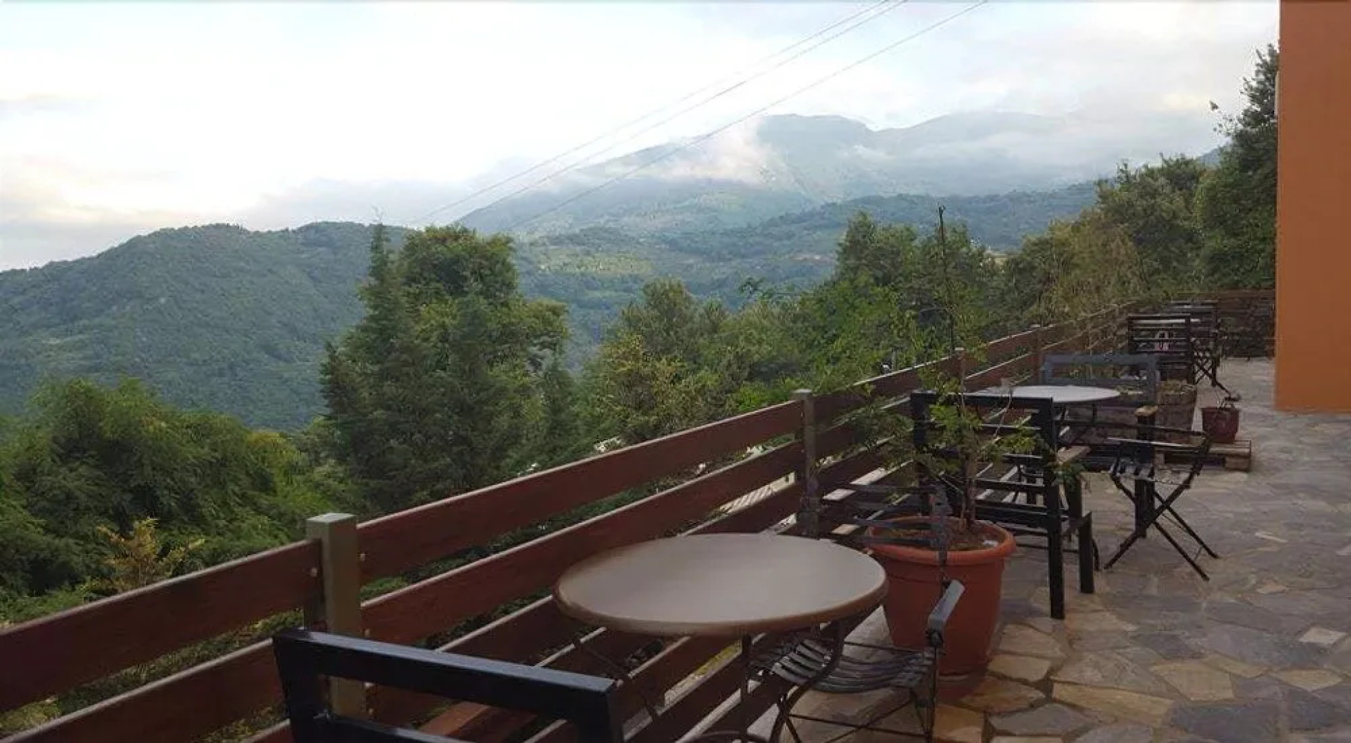 Victoria's Country Apartments