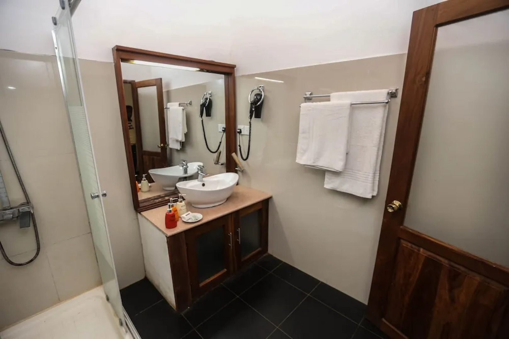 Grand Kalundawa - Dambulla's Hidden Secret