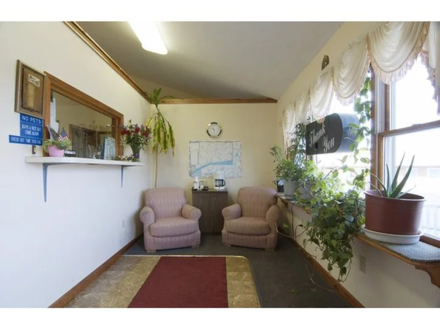 Americas Best Value Inn - Branford