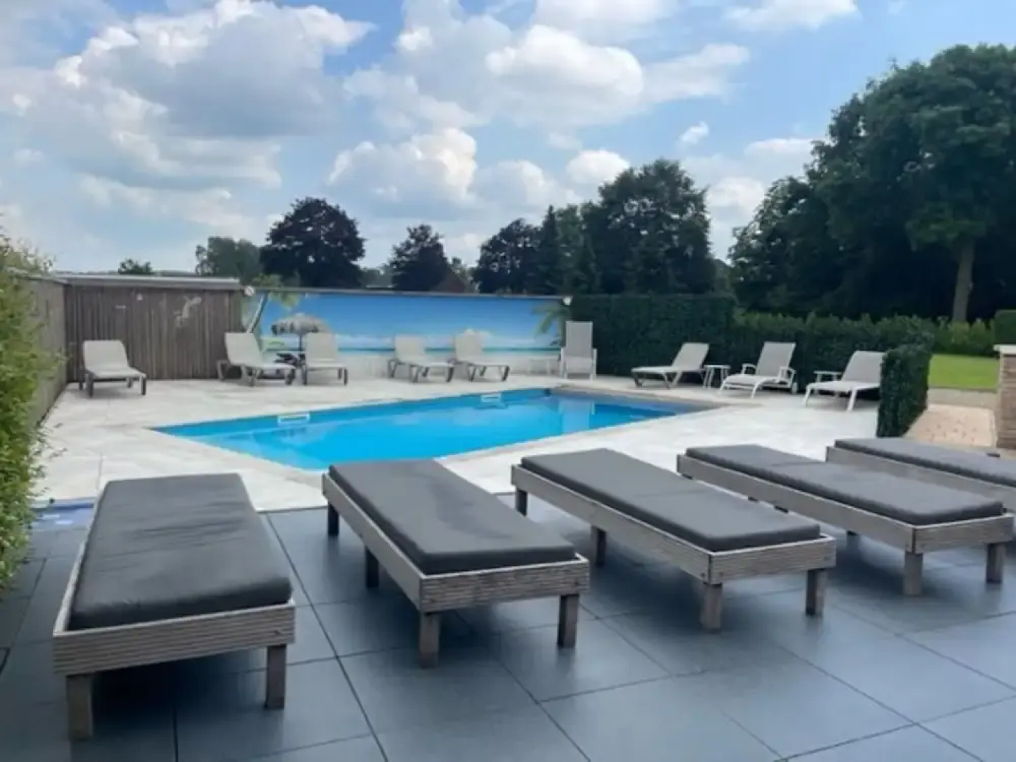 Tasteful Villa in Didam With Garden