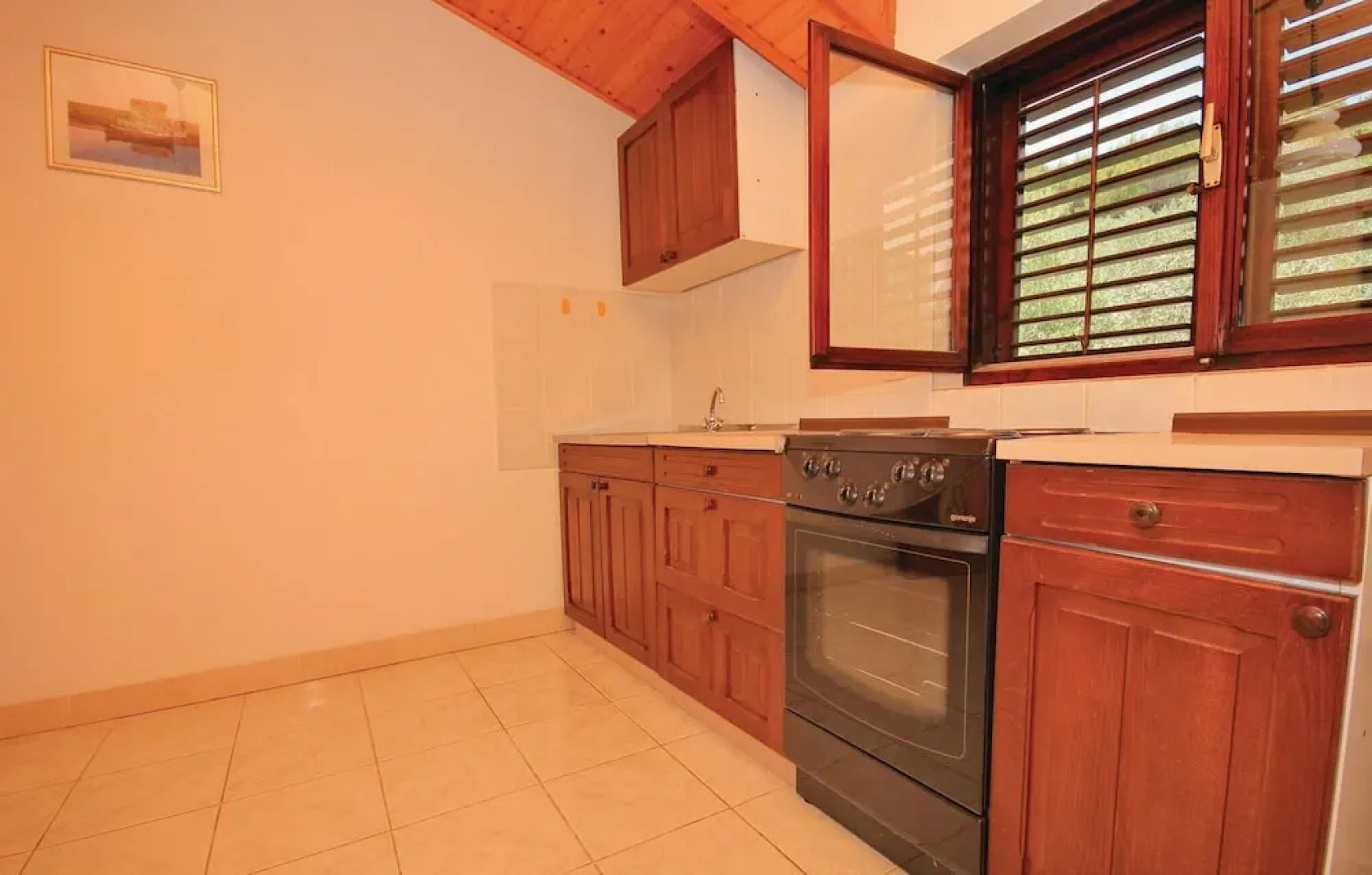 Stunning Home in Prizba With Wifi and 3 Bedrooms