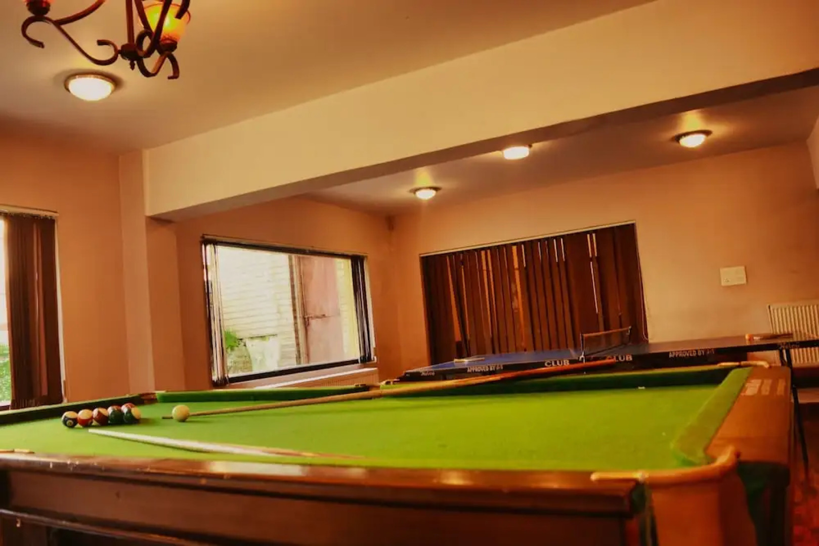 Hotel Pine Spring Gulmarg