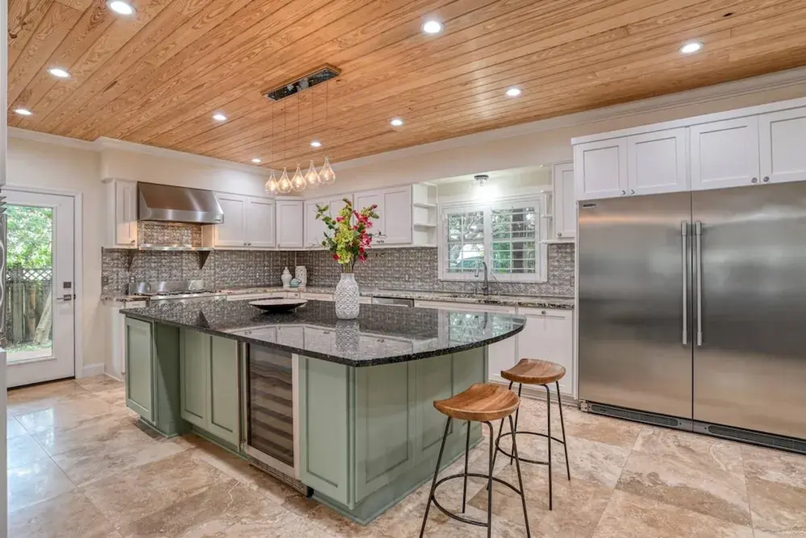 Golden Mile Beach Retreat