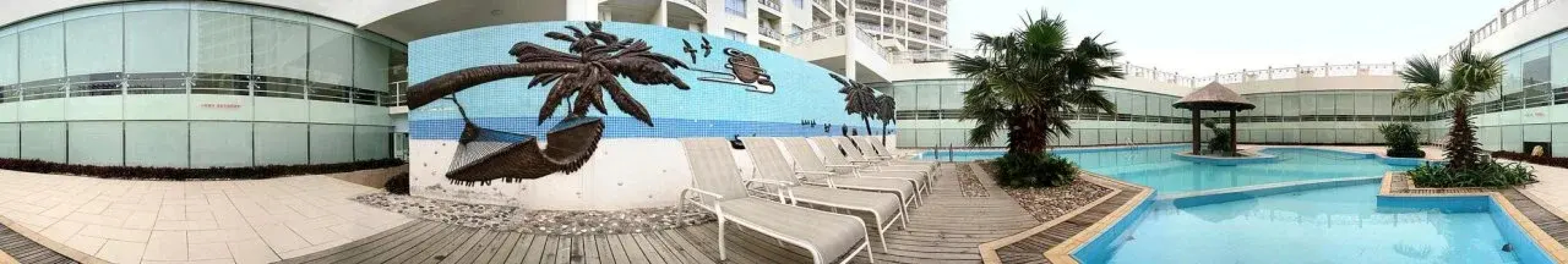 He Mei Holiday Bay Hotel